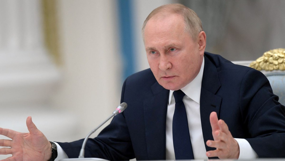 Putin Batı’ya meydan okudu: Bizi yenmek istiyorlarsa bırakın denesinler