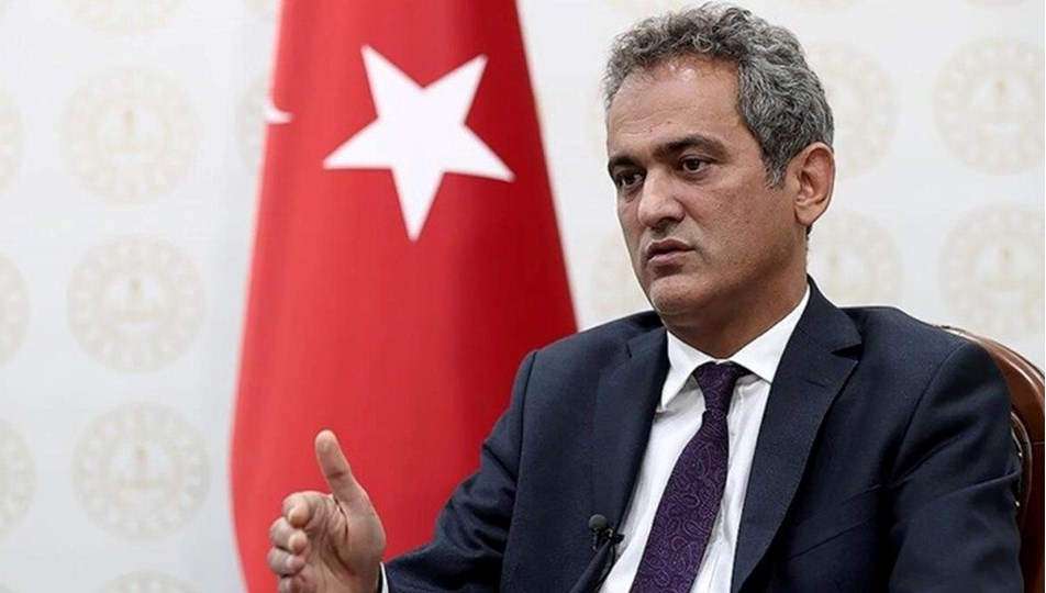 Bakan Özer: Lise ve üniversite mezunlarına istihdam garantili eğitim programı başlatıyoruz