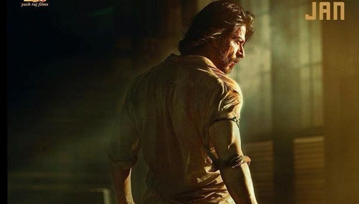 Bollywood yıldızı Shah Rukh Khan’ın yeni filminin afişi yayınlandı