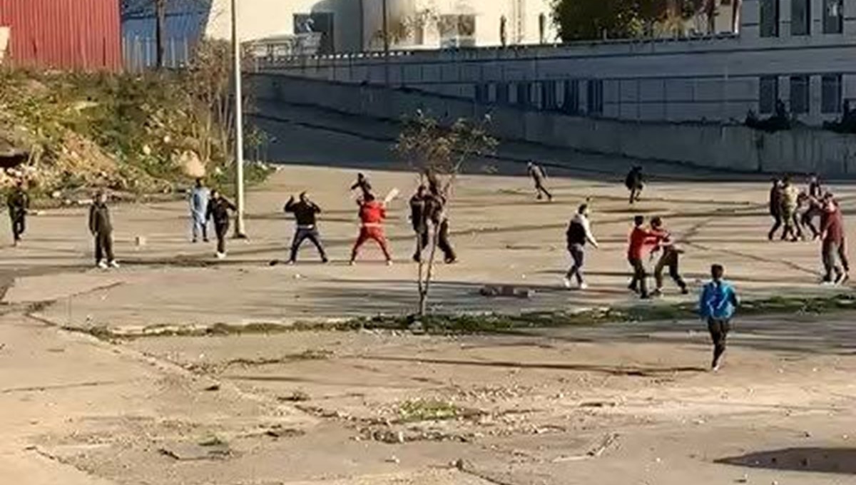 İstanbul'da meydan savaşı gibi kavga