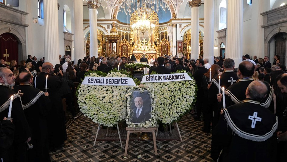 Dikran Gülmezgil, son yolculuğuna uğurlandı