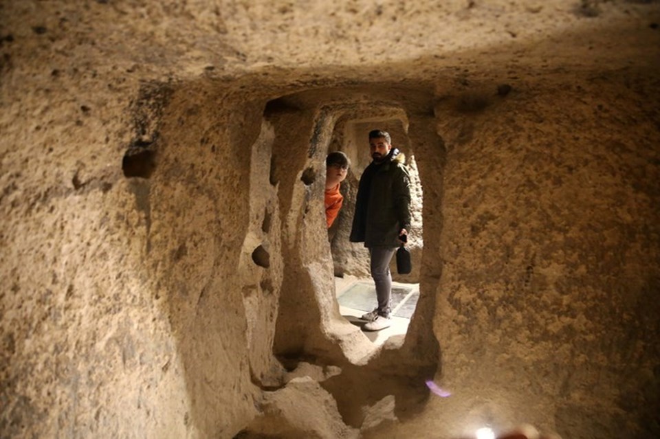 Kapadokya'nın yer altı şehirlerine hem yurt içinden hem yurt dışından büyük ilgi - 1