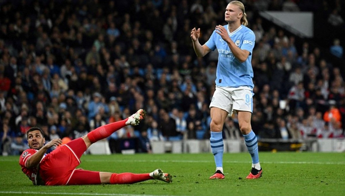 Erling Haaland tek başına 880 milyon euroluk Manchester United'ı geride bıraktı Erling Haaland tek başına 880 milyon euroluk Manchester United'ı geride bıraktı