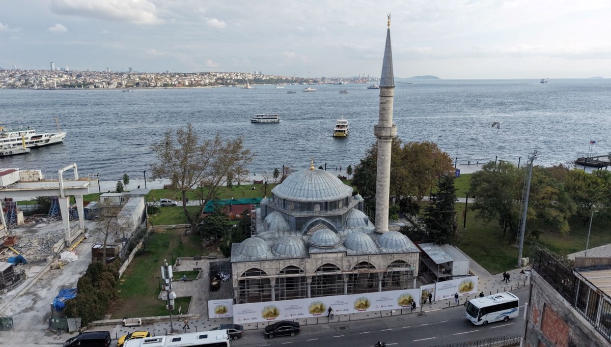 Molla Çelebi Camii restore ediliyor