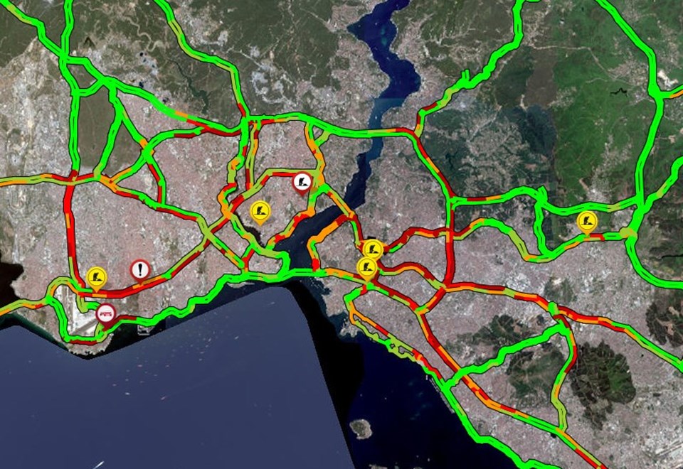 Haftanın ilk iş ve okul gününde İstanbul'da trafik yoğunluğu - 1