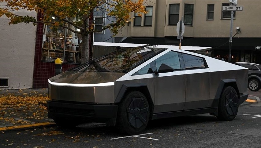Tesla'nın baş belası: Cybertruck