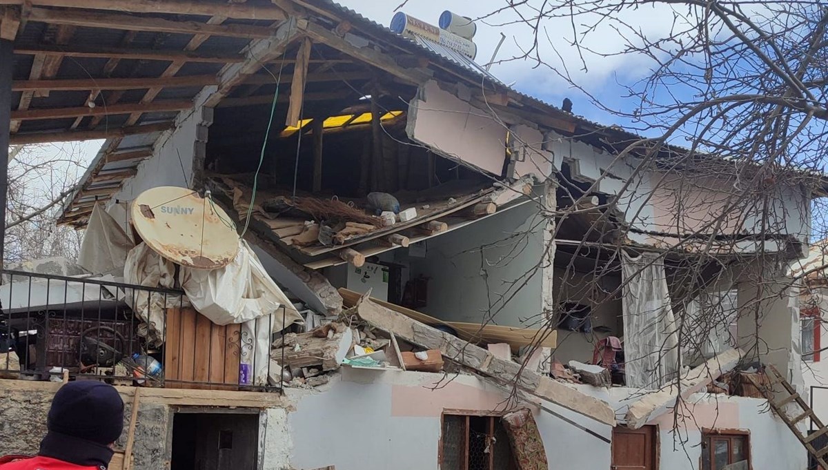 Kahramanmaraş’ta patlama: İki katlı ev harabeye döndü