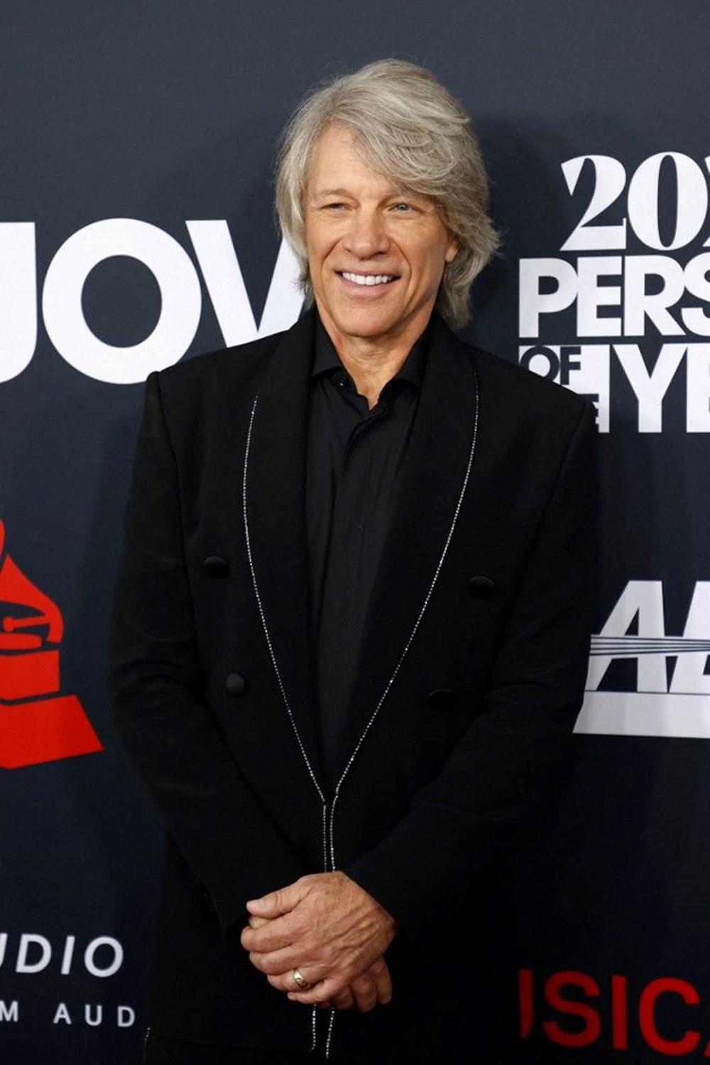 Jon Bon Jovi doğruladı: Oğlum Jake ile Millie Bobby Brown evlendi - 6