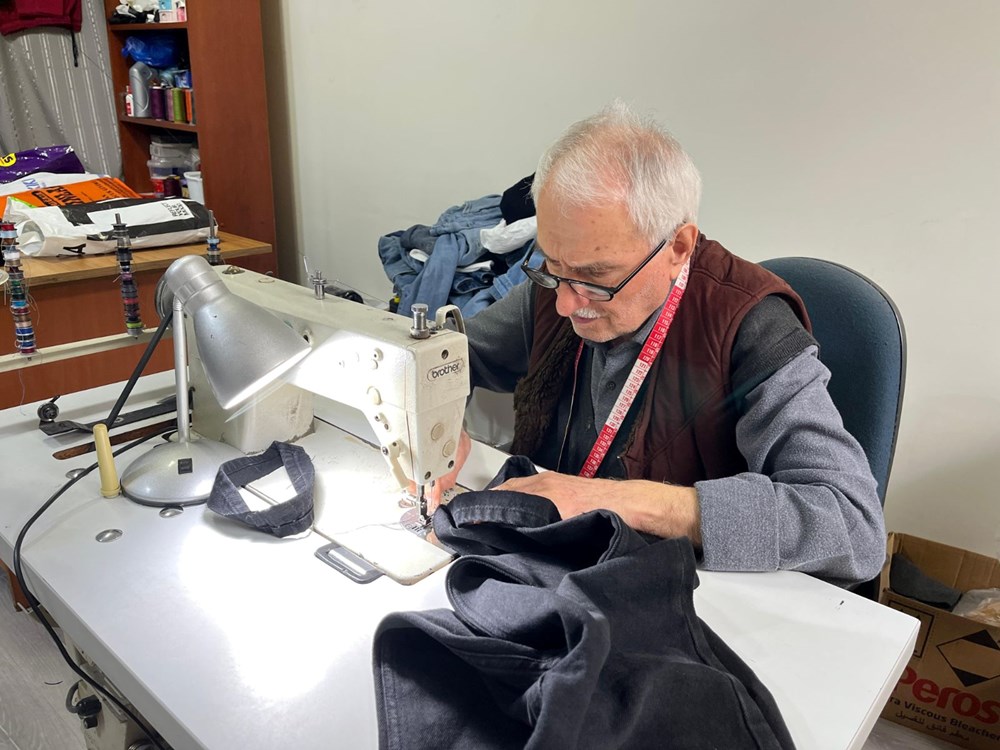 13 yaşında çırak olarak başladı: Ziver amca mesleğini birinci günkü heyecanla sürdürüyor 72 Sf1B0zV2HEOq0dC4TL6apA