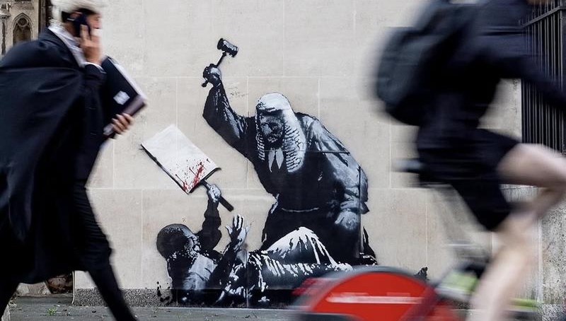 Sanatçı Banksy, yeni eseriyle ortaya çıktı