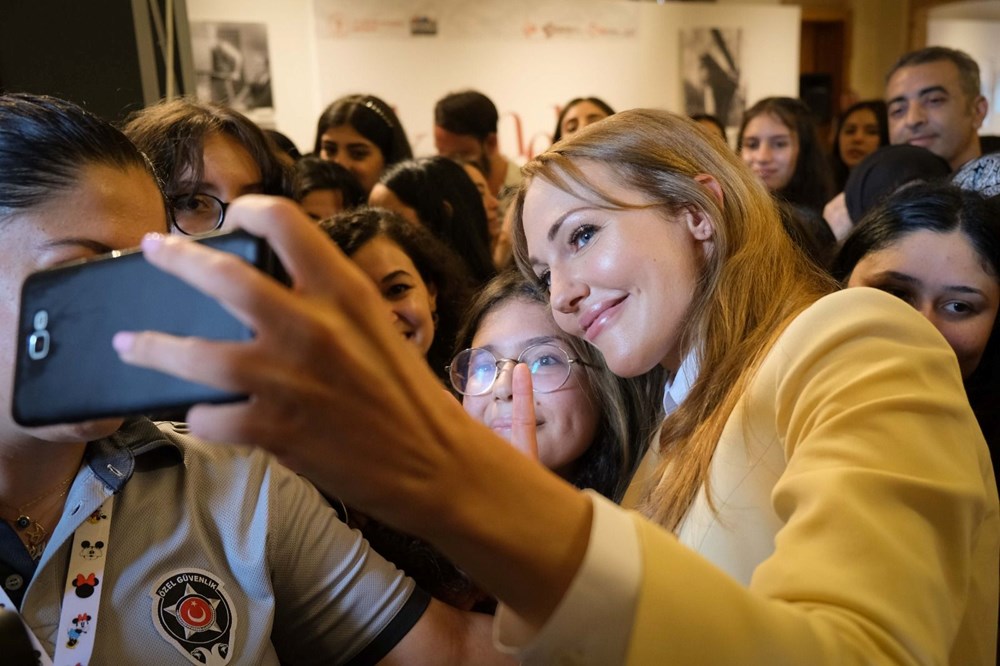 Oyuncu Meryem Uzerli: Bir gün hayatımın filmi çekilirse beni Öykü Karayel oynasın - 8