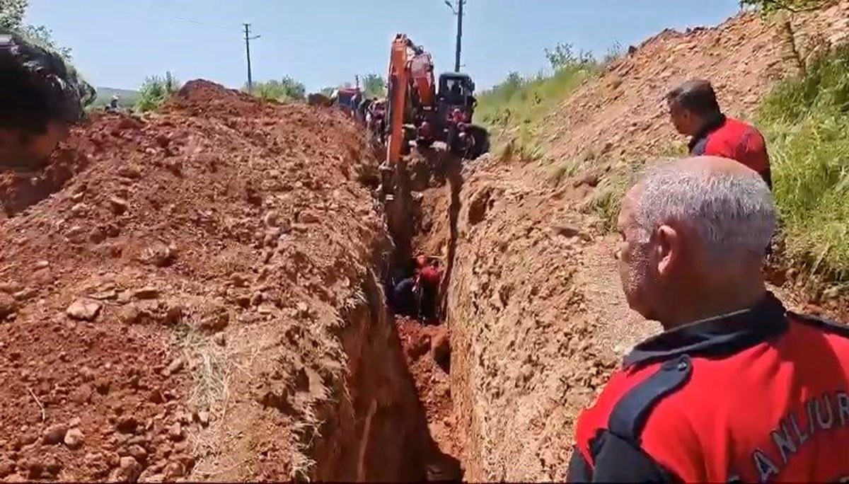 Kanalizasyon çalışması sırasında göçük: 1 işçi öldü Kanalizasyon çalışması sırasında göçük: 1 işçi öldü