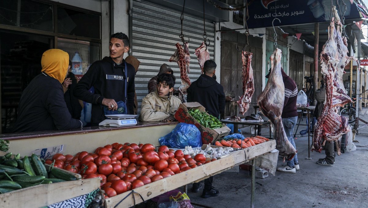 Gazze'deki hükümet: 800 bin kişi açlık ve susuzlukla karşı karşıya