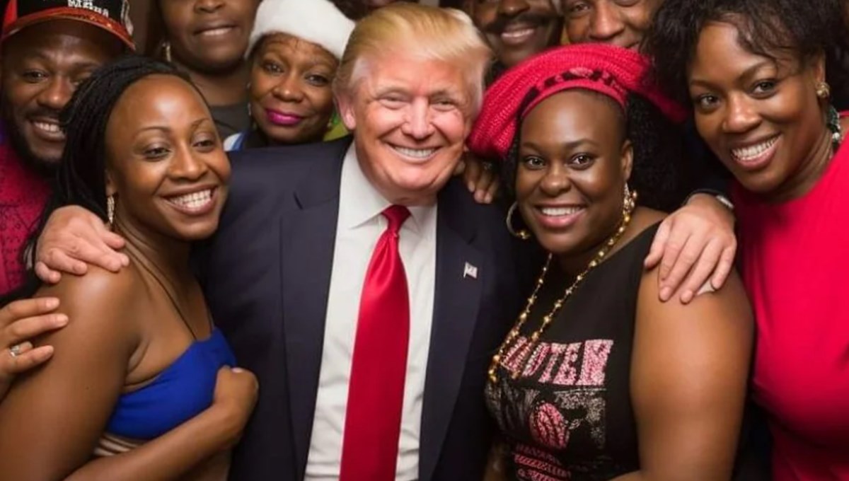 Yapay zekadan Trump görselleri: Sahte fotoğraflarda siyahilerle birlikte görüldü Yapay zekadan Trump görselleri: Sahte fotoğraflarda siyahilerle birlikte görüldü