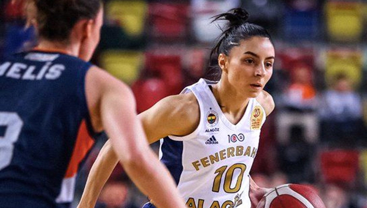 Kadınlar basketbolda kupanın sahibi Fenerbahçe Kadınlar basketbolda kupanın sahibi Fenerbahçe