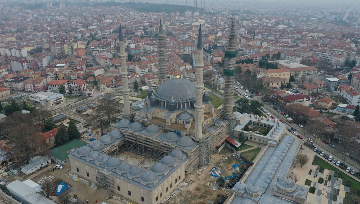 Restorasyondaki Selimiye Camii geçen yıl çok sayıda ziyaretçi çekti Restorasyondaki Selimiye Camii geçen yıl çok sayıda ziyaretçi çekti
