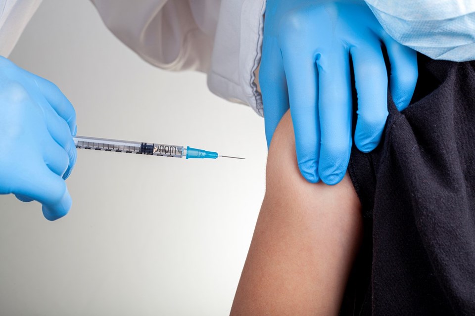 Gençler için yeni aşı stratejisi: Tek doz uygulanabilir tavsiyesi verildi - 3
