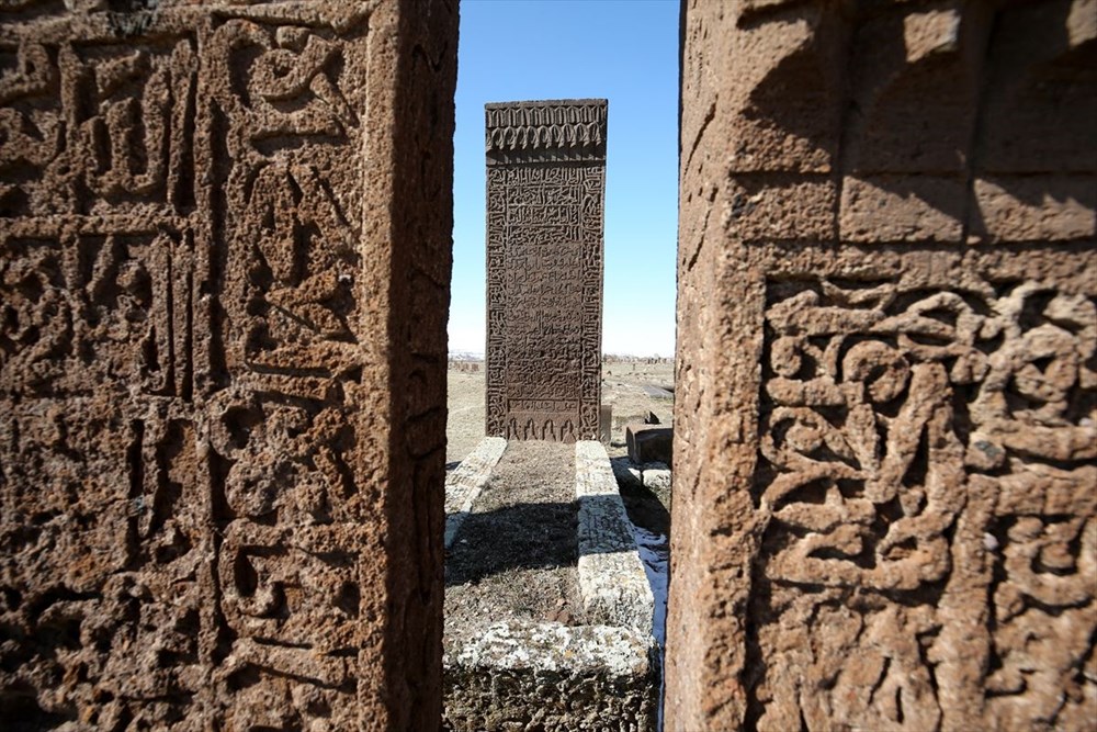 Anadolu'nun Orhun Abideleri: Ahlat Selçuklu Meydan Mezarlığı - 10