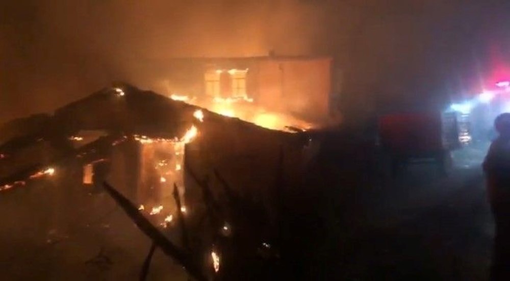 Çanakkale'de orman yangını (6 köy ve üniversite kampüsü tahliye edildi) - 5