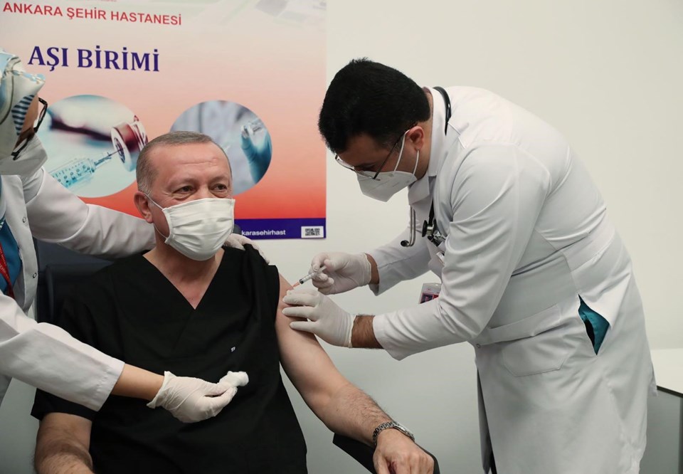 Cumhurbaşkanı Erdoğan aşı oldu - 1