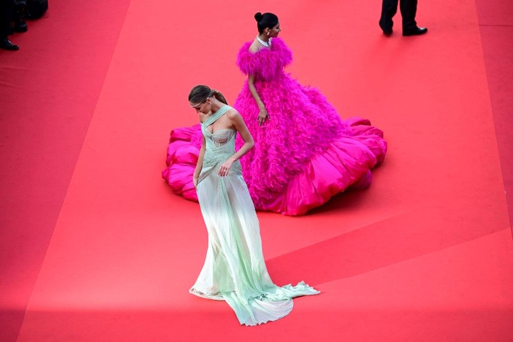 2022 Cannes Film Festivali başladı: Kırmızı halı şıklığı - 23