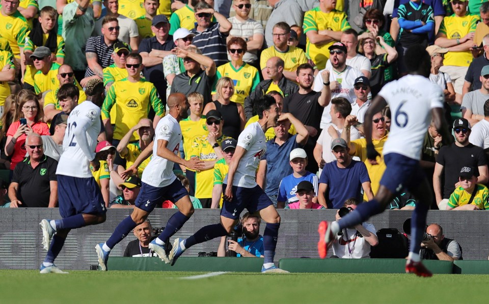 Son maçlar nefes kesti: Premier Lig'de şampiyon Manchester City - 4