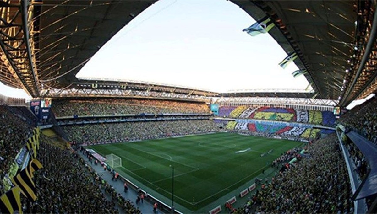 Fenerbahçe, Süper Lig'de yarın Medipol Başakşehir'i ağırlayacak