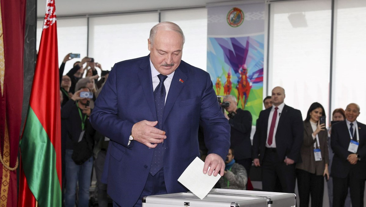 Belarus'ta seçim günü: 500 uluslararası gözlemci takipte Belarus'ta seçim günü: 500 uluslararası gözlemci takipte