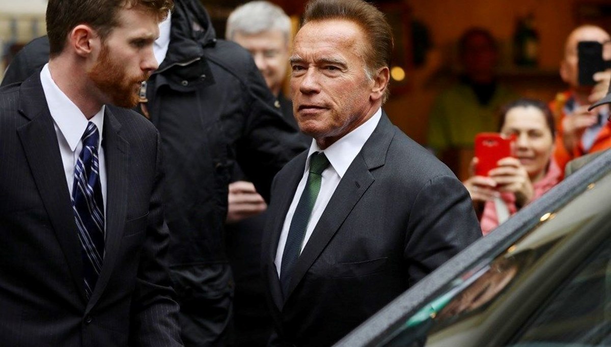 Arnold Schwarzenegger'den 25 ev bağışı