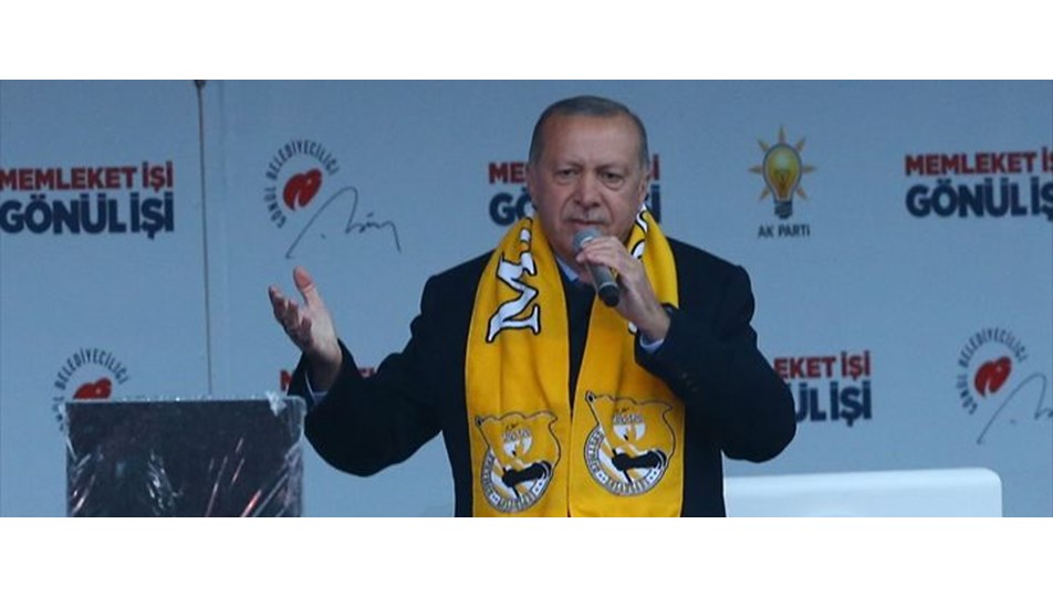 "Birileri ekonomimizi kur, faiz, enflasyon cenderesine alarak, Türkiye'nin şahlanışını durdurmaya çalışıyor"