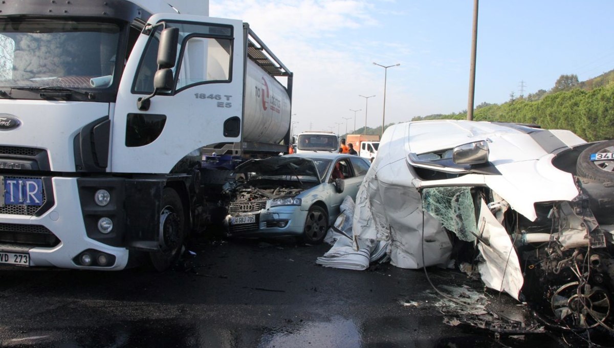 Anadolu Otoyolu’nda kaza: 3 yaralı