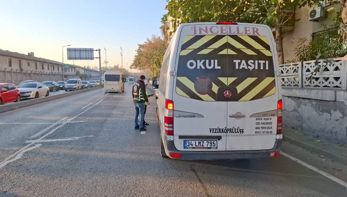 İstanbul'da öğrenci servisleri denetlendi İstanbul'da öğrenci servisleri denetlendi