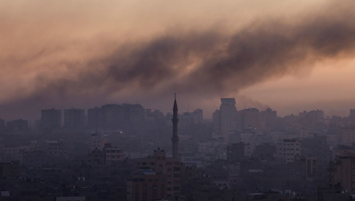 İsrail'in Gazze'ye bir haftada attığı bomba ABD'nin Afganistan'a bir yılda attığına eşdeğer İsrail'in Gazze'ye bir haftada attığı bomba ABD'nin Afganistan'a bir yılda attığına eşdeğer