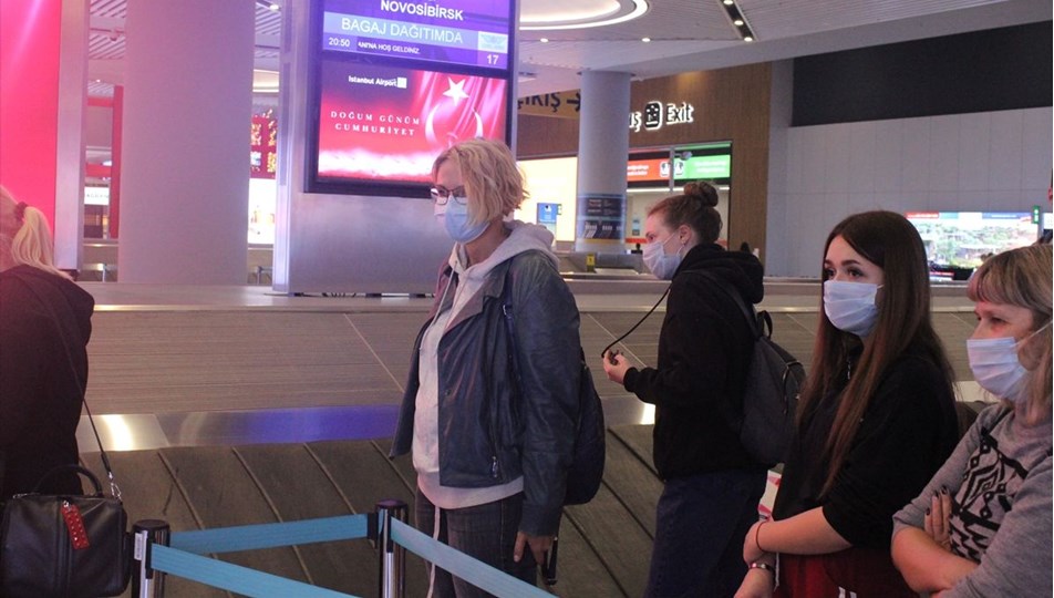 Sibirya'dan İstanbul'a direkt uçuşlar başladı