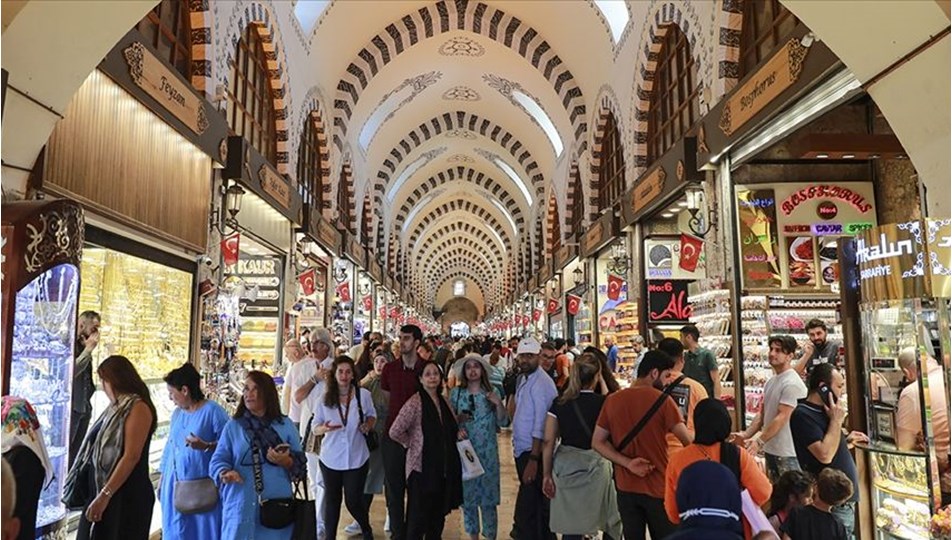 Kapalıçarşı 2022 yılında 40 milyona yakın ziyaretçiyi ağırladı