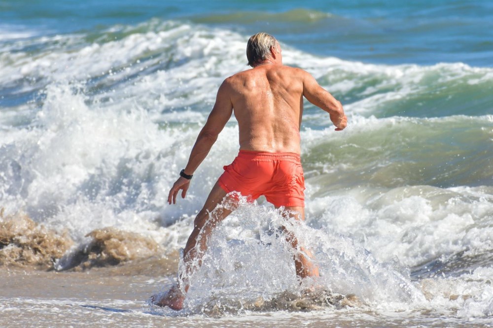 Rocky filminin yıldızı Dolph Lundgren 38 yaş küçük nişanlısıyla tatilde - 9