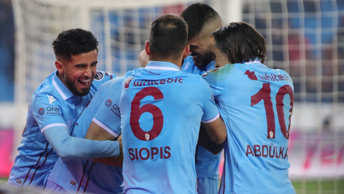 Karadeniz derbisinde kazanan Trabzonspor