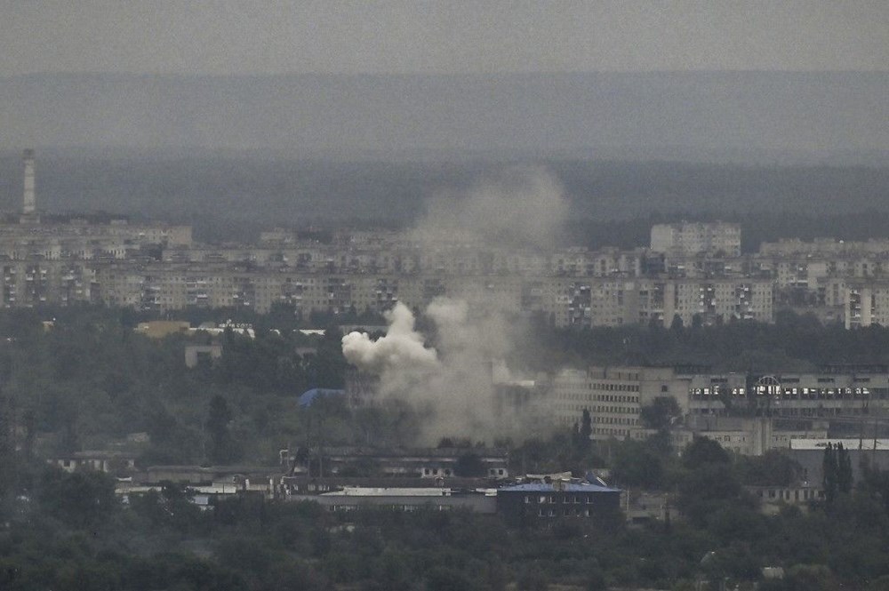 Rusya, Donbas'taki savaşın merkez üssü Severodonetsk'te kontrolün çoğunu sağladı: Yıkım uydudan görüntülendi - 12