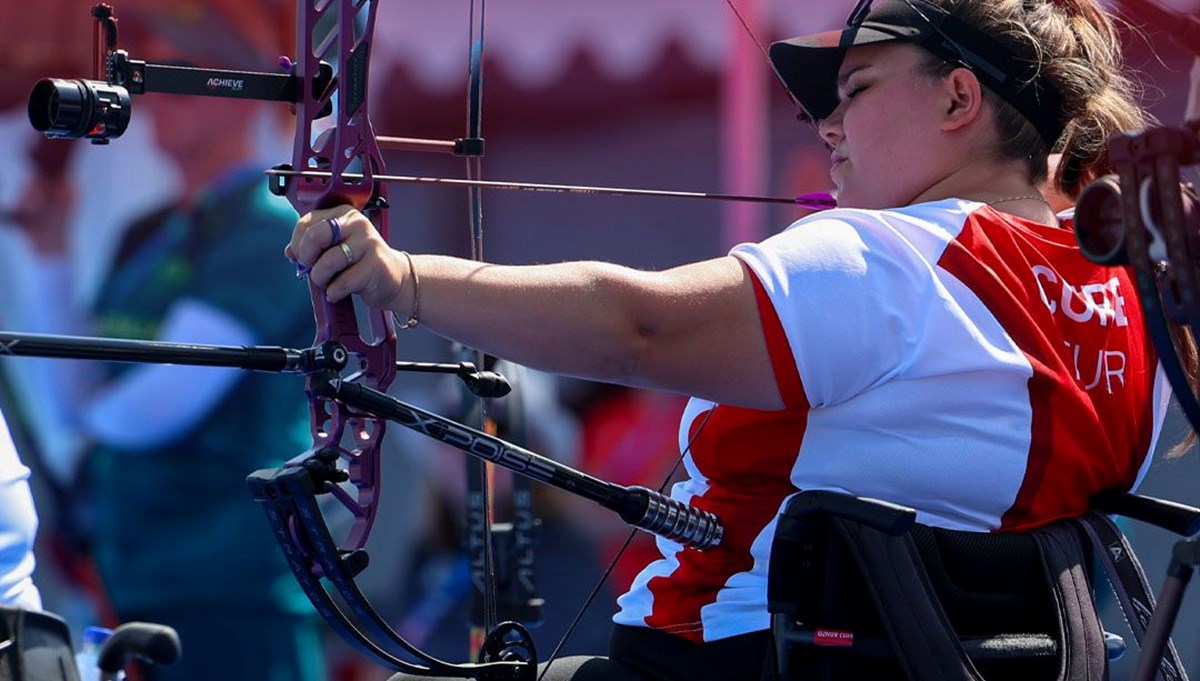 Paris Paralimpik Oyunları | Milli sporcu Öznur Cüre Girdi'den dünya rekoru