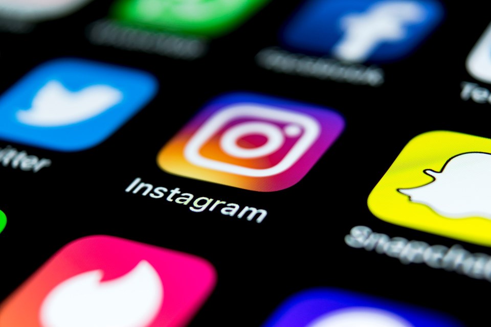 Instagram'a 405 milyon euro para cezası - 1