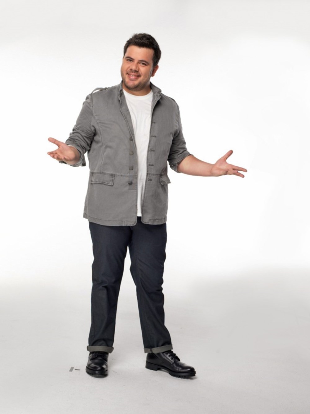 Nilgün Belgün takipçilerini geçmişe götürdü: Bu fotoğraf Marmaris'te çekildi (Ünlülerin çocukluk ve gençlik halleri) - 684