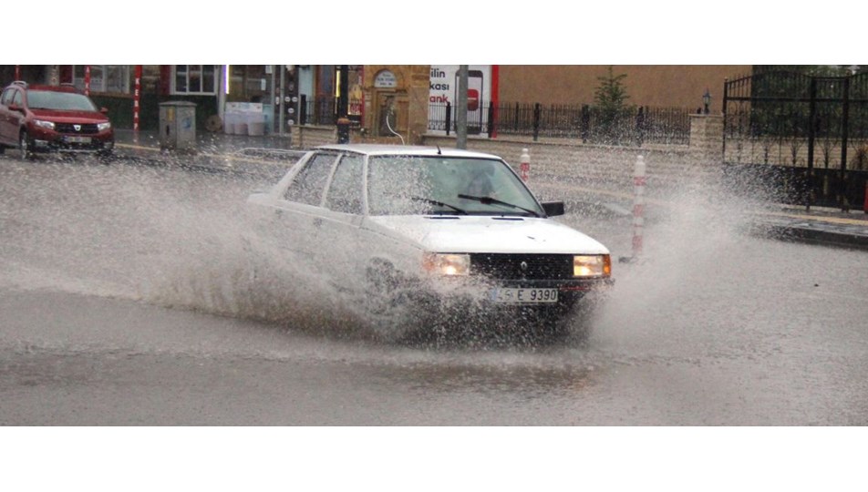 Meteoroloji'den 5 il için sağanak uyarısı