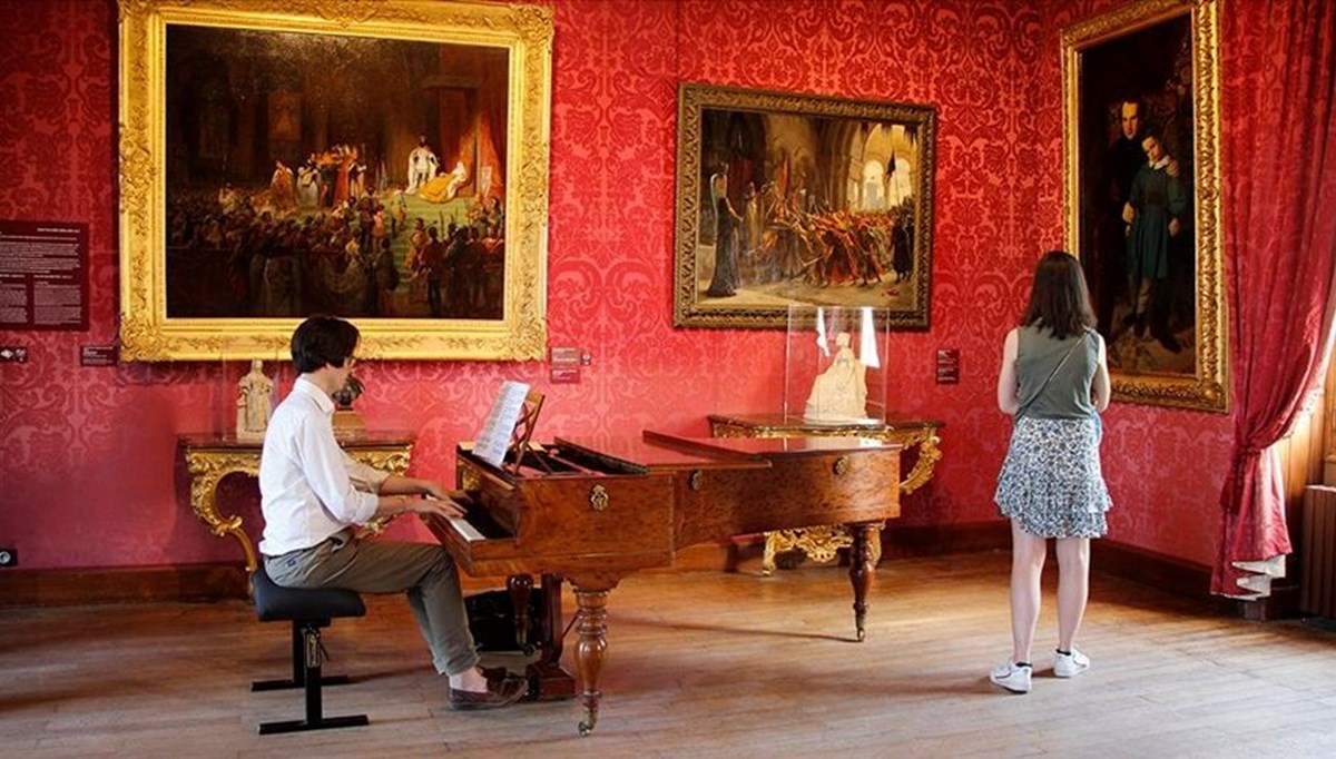 Victor Hugo'nun müze evi 120 yıldır ziyaretçi ağırlıyor