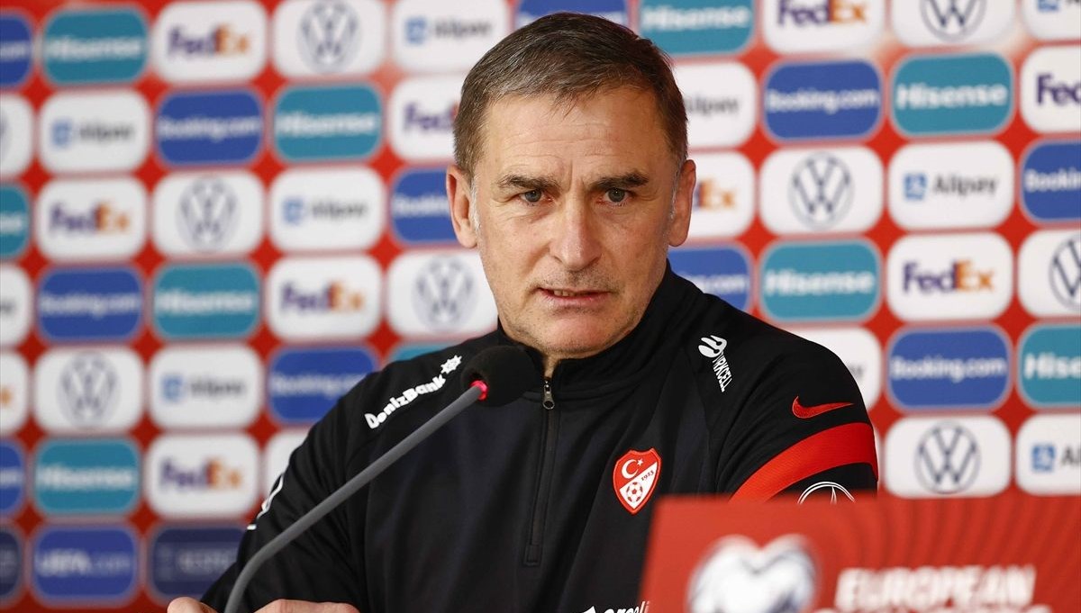 Stefan Kuntz: Letonya maçında bizi ikinciliğe götürecek sonucu almak istiyoruz Stefan Kuntz: Letonya maçında bizi ikinciliğe götürecek sonucu almak istiyoruz