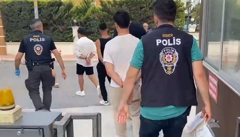 Yasa dışı bahise büyük operasyon: 3 bin 545 banka hesabı tek tek incelendi, 21 kişi tutuklandı