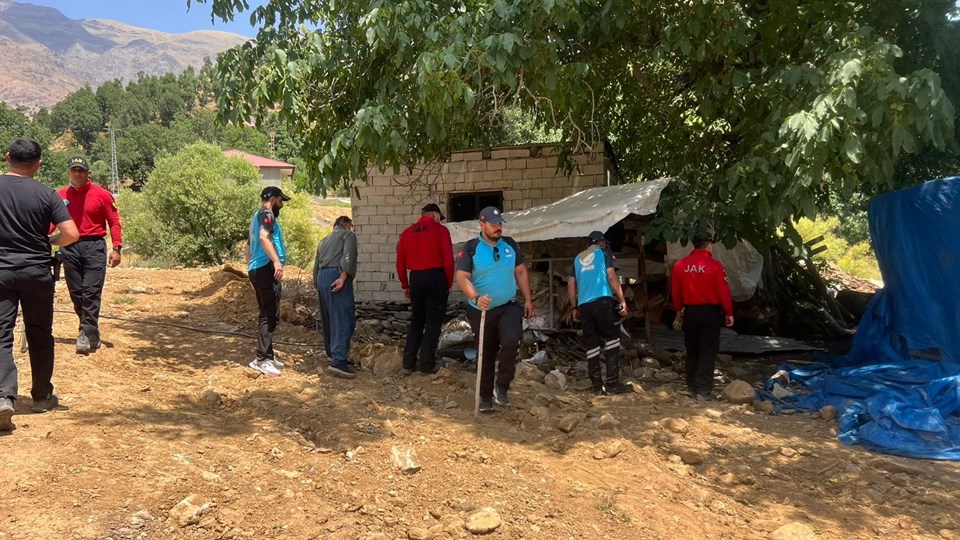 Hakkari'de kayıp Rojda Asmin'den iyi haber: Van'da bulundu - 1