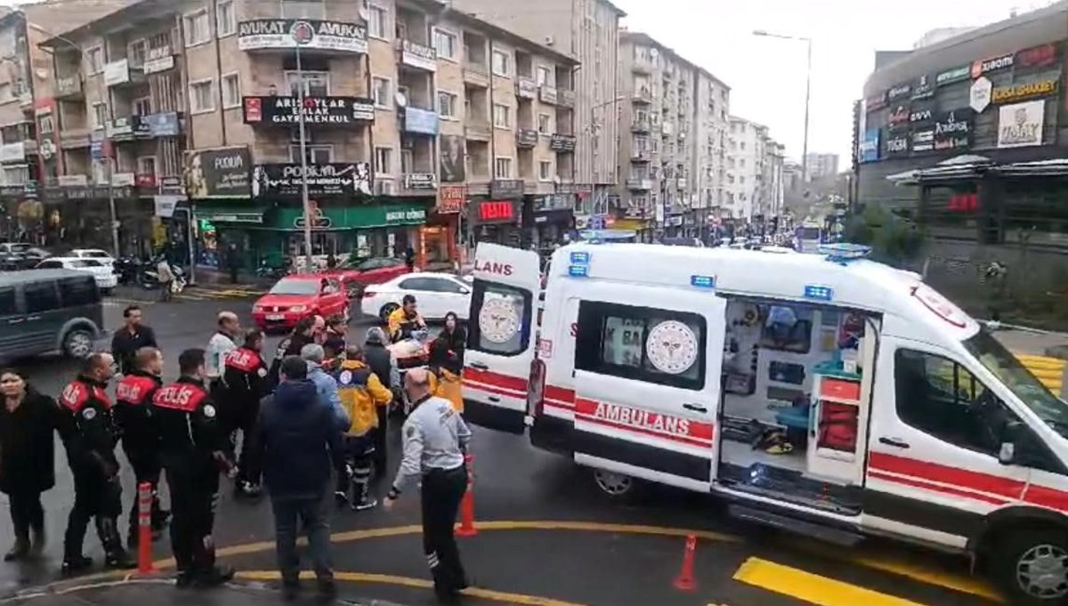 Güvenlik görevlisi çalıştığı bankada intihar etti Güvenlik görevlisi çalıştığı bankada intihar etti