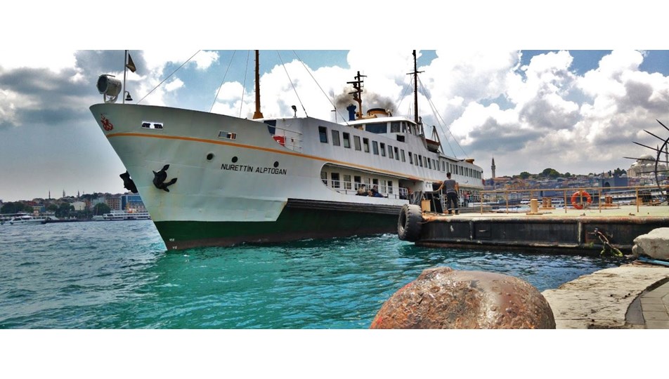 Şehir Hatları'nın Karaköy-Kadıköy seferi yapılamıyor
