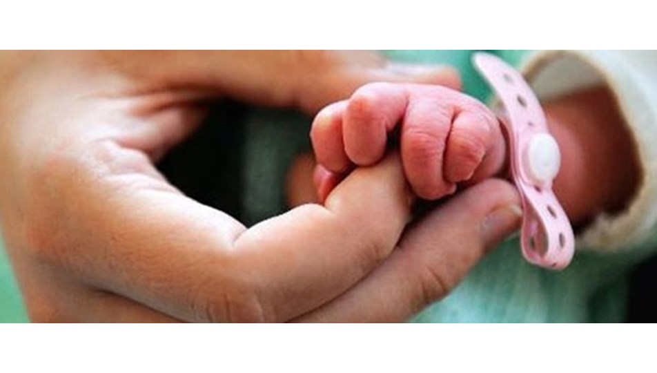 Üç ebeveynli bebek uygulaması İngiltere�de başlıyor Üç ebeveynli bebek uygulaması İngiltere�de başlıyor