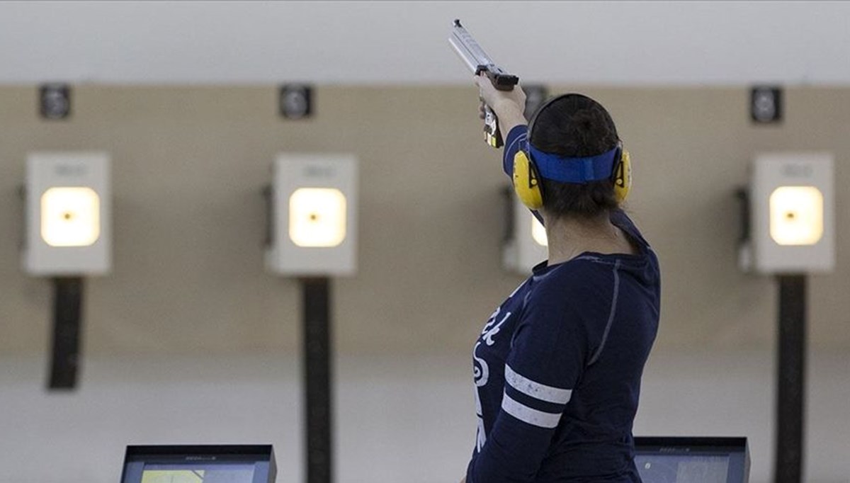 Milli atıcı Şevval kadınlar 10 metre havalı tabanca kategorisinde finalde Milli atıcı Şevval kadınlar 10 metre havalı tabanca kategorisinde finalde